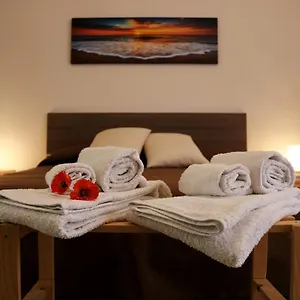 https://casa-vacanza-trio.sicilyhotelsitaly.net